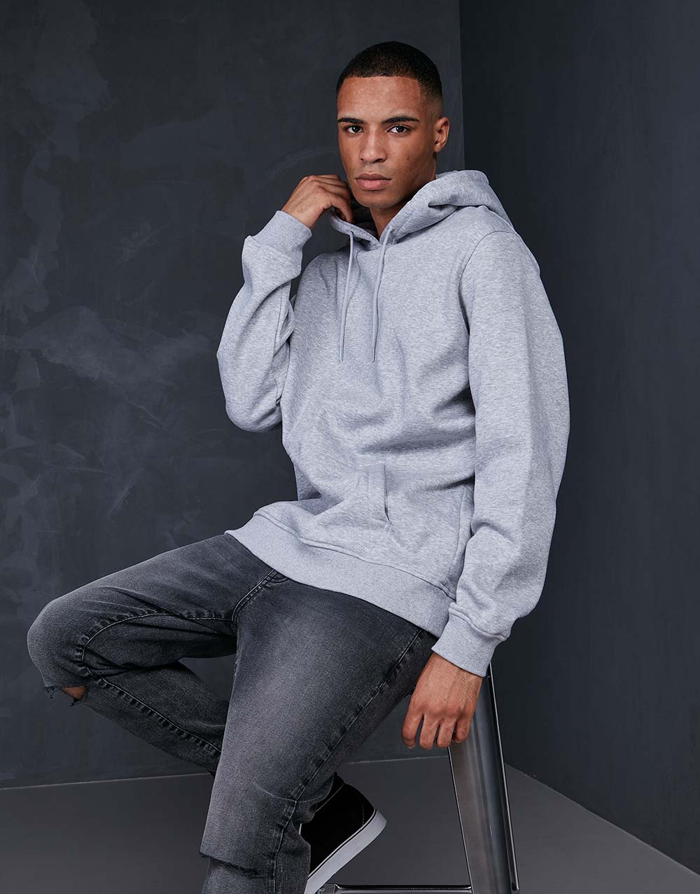 Basic Oversize Hoodie - Image 3